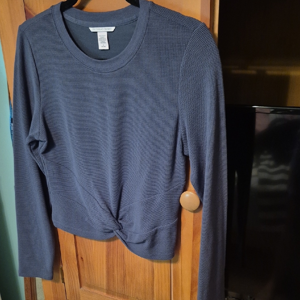 Victoria's Secret Gray Waffle-Knit Long Sleeve Top